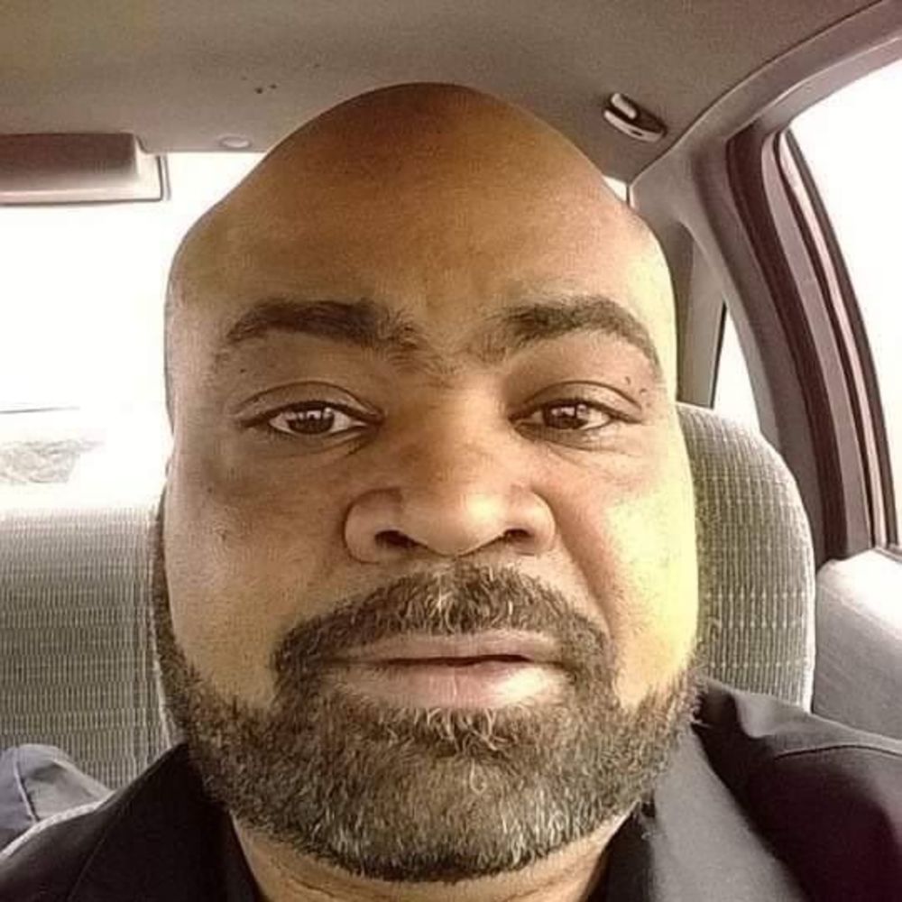 Meet your Posher, Kenneth